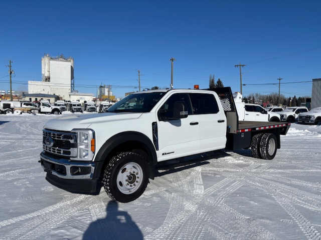 2023 Ford F550 Crew Cab XLT 4x4 Deck Truck