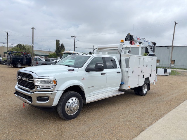 2024 Ram 5500 Crew SLT 4x4 Diesel Service truck