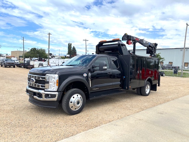 2025 Ford F550 Supercab XLT 4x4 Service Truck