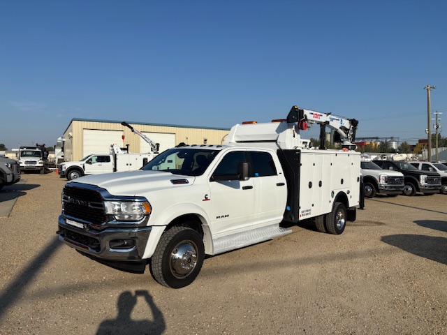 2022 Ram 5500 Crew Cab SLT 4x4 Diesel Mechanics Service Truck