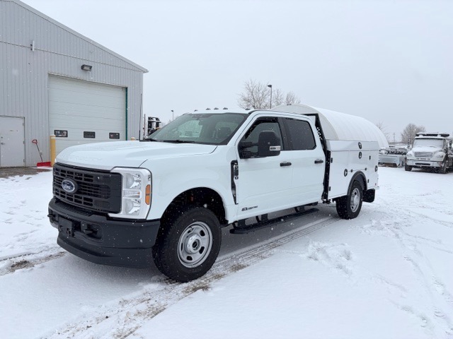 2026 Ford F350 4x4 Service Truck