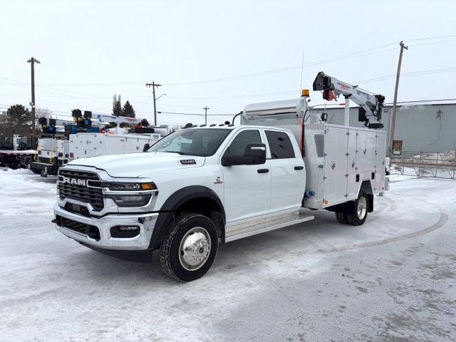 2025 Ram 5500 4x4 Service truck diesel