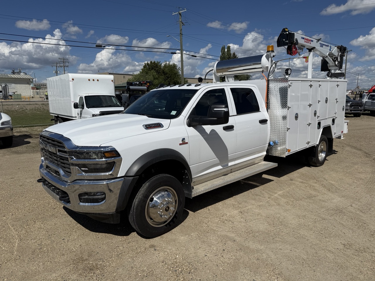 2025 Ram 5500 4x4 Service truck diesel