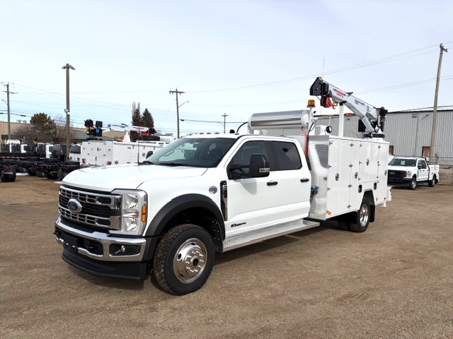 Outstanding 2026 Ford F550 service truck 4x4 diesel