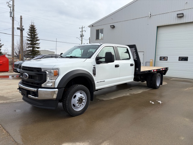 2022 Ford F550 4x4 flat deck diesel