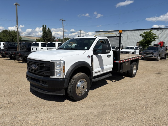 2024 Ford F550 4x4 Deck Truck