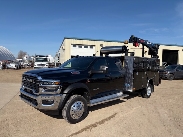 2025 Ram 5500 4x4 Service Truck