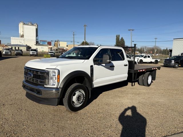 2023 Ford F550 XLT 4x4 Deck Truck